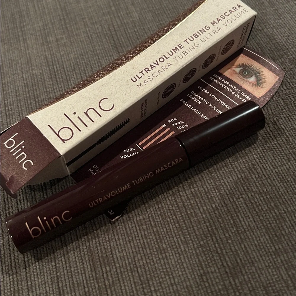 Blinc UltraVolume Tubing Mascara – 01 Black / Noir NEW